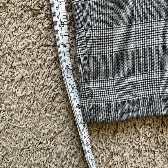 Aritzia Babaton Jimmy Plaid Pant in Herringbone - Picture 15 of 16